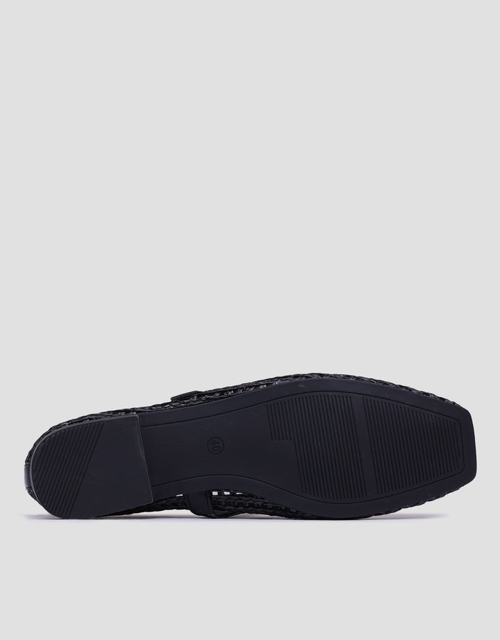 Connexion Women's Flat Shoes Dzh15