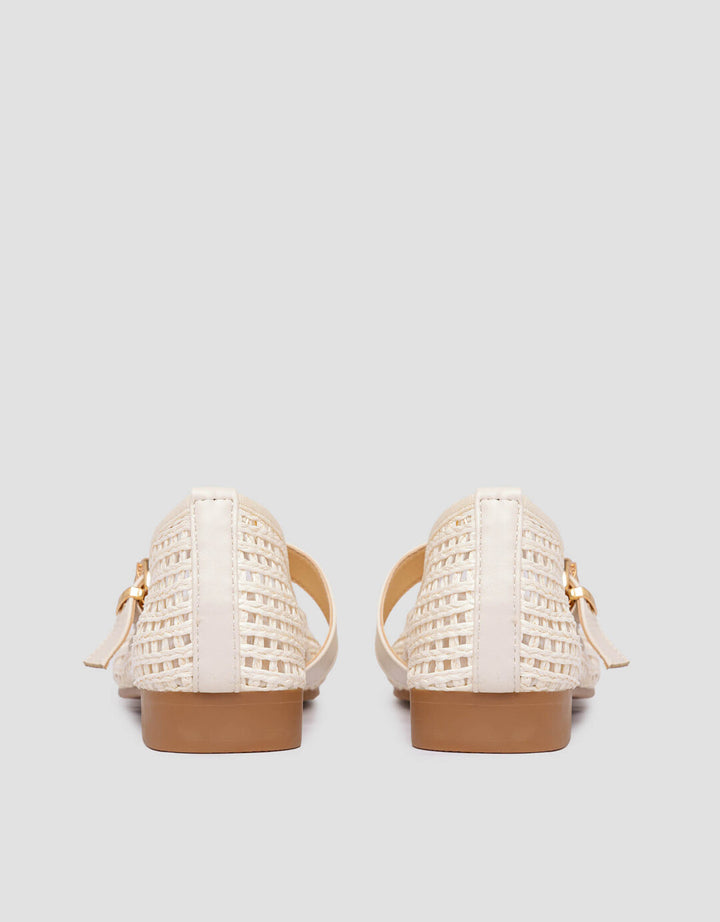 Connexion Women's Flat Shoes Dzh15