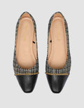 CONNEXION SEPATU FLAT WANITA