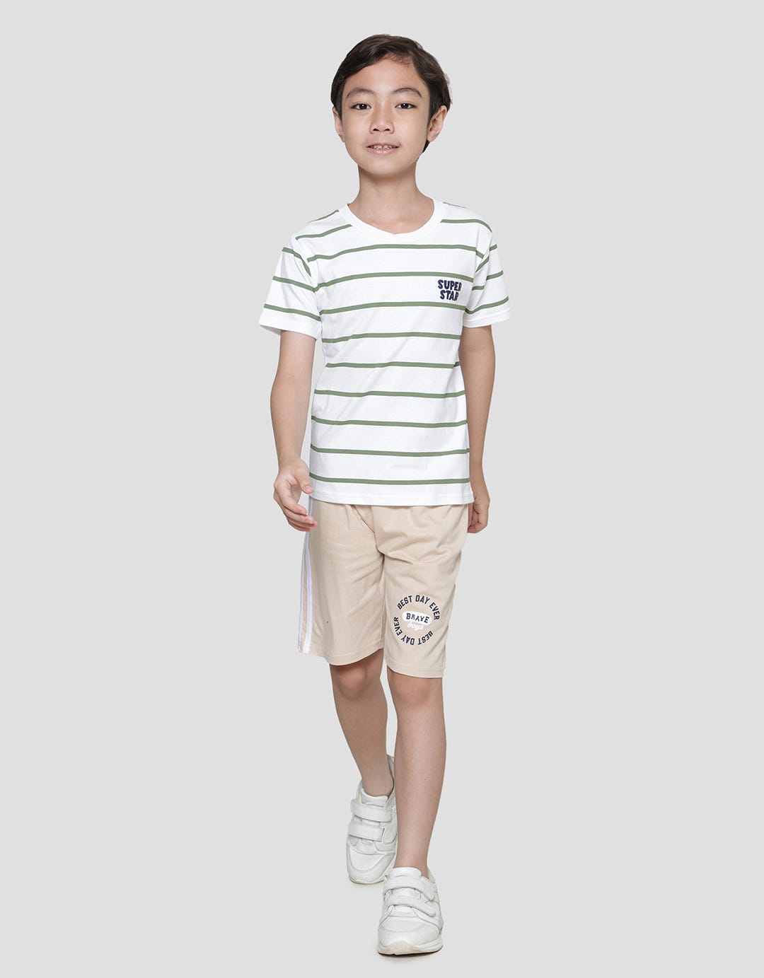 Little M Superstar Print Kaos Anak Laki-laki
