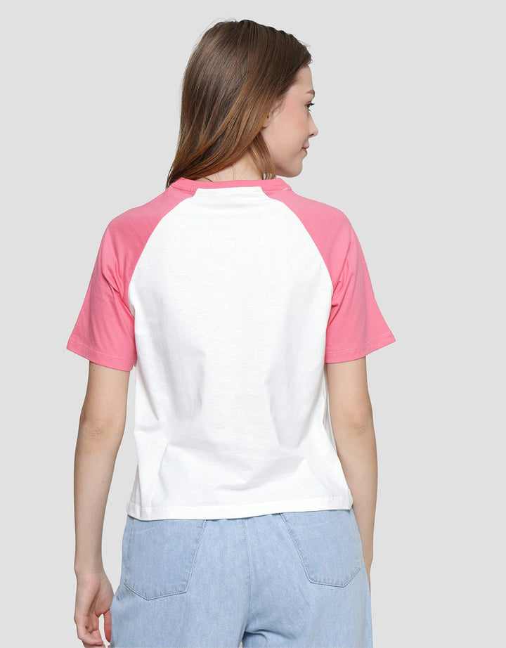 Nevada Boxy Raglan Print Hello Kitty Women's T-Shirt