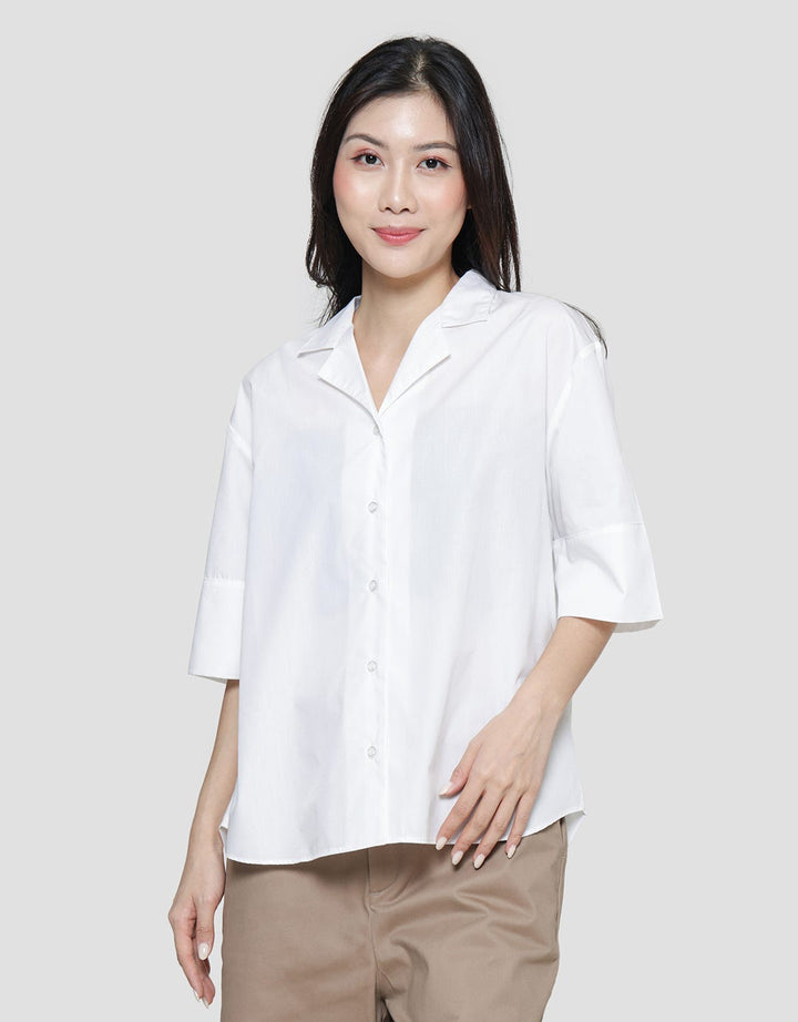St. Yves Folded Sleeve Kemeja Lengan Pendek Wanita