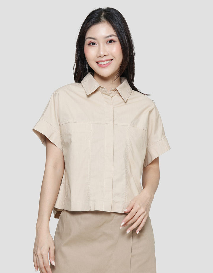 Nevada Boxy TWT Kemeja Wanita