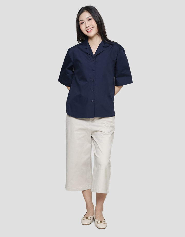 St. Yves Folded Sleeve Kemeja Lengan Pendek Wanita