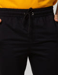 Nevada Knit Basic Celana Jogger Pria