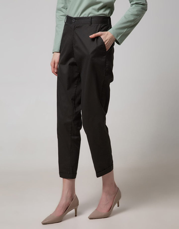 Nevada Long Pants Basic Model