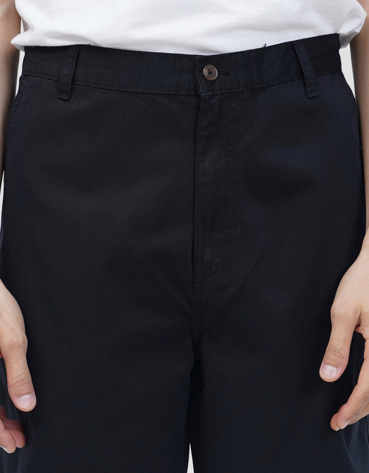 COLE POCKET CELANA PENDEK CHINOS PRIA