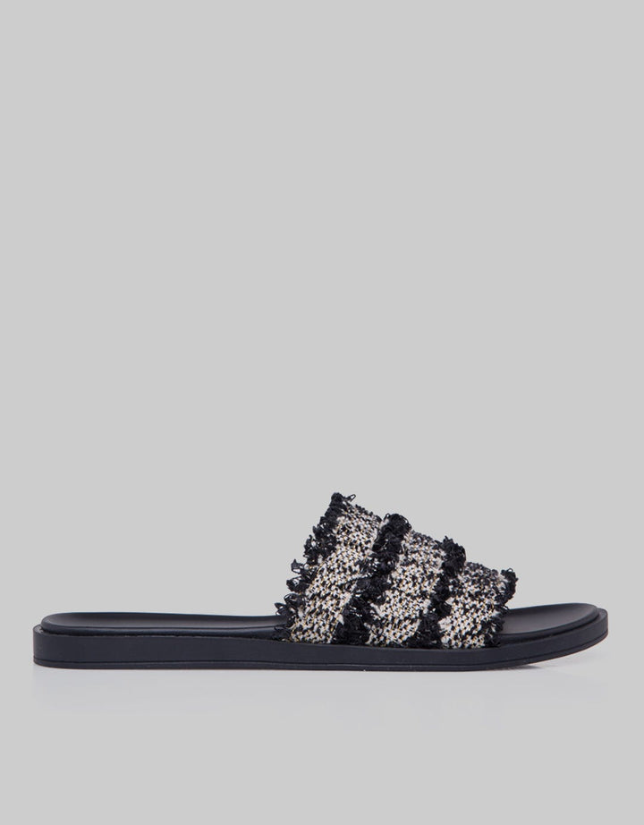 SLIPPER SANDALS