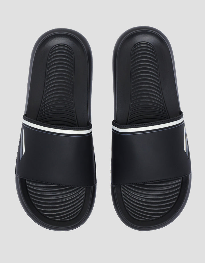 Nevada Sebastian Sandal Slipper Pria