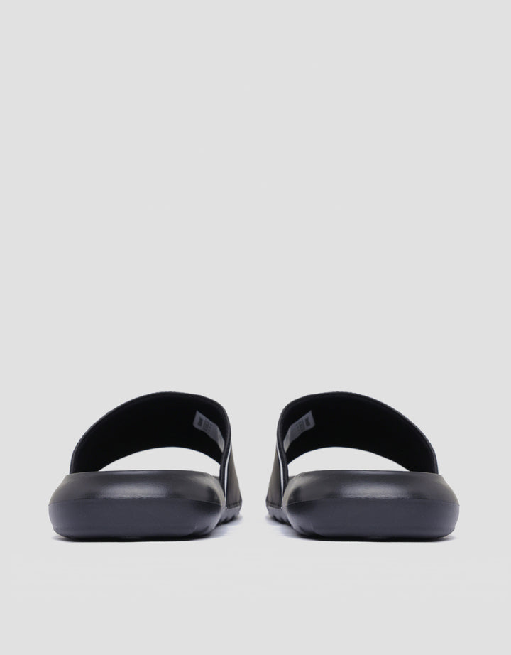 Nevada Sebastian Sandal Slipper Pria