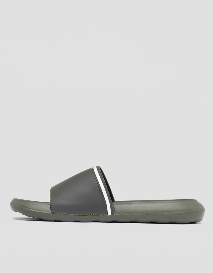 Nevada Sebastian Sandal Slipper Pria