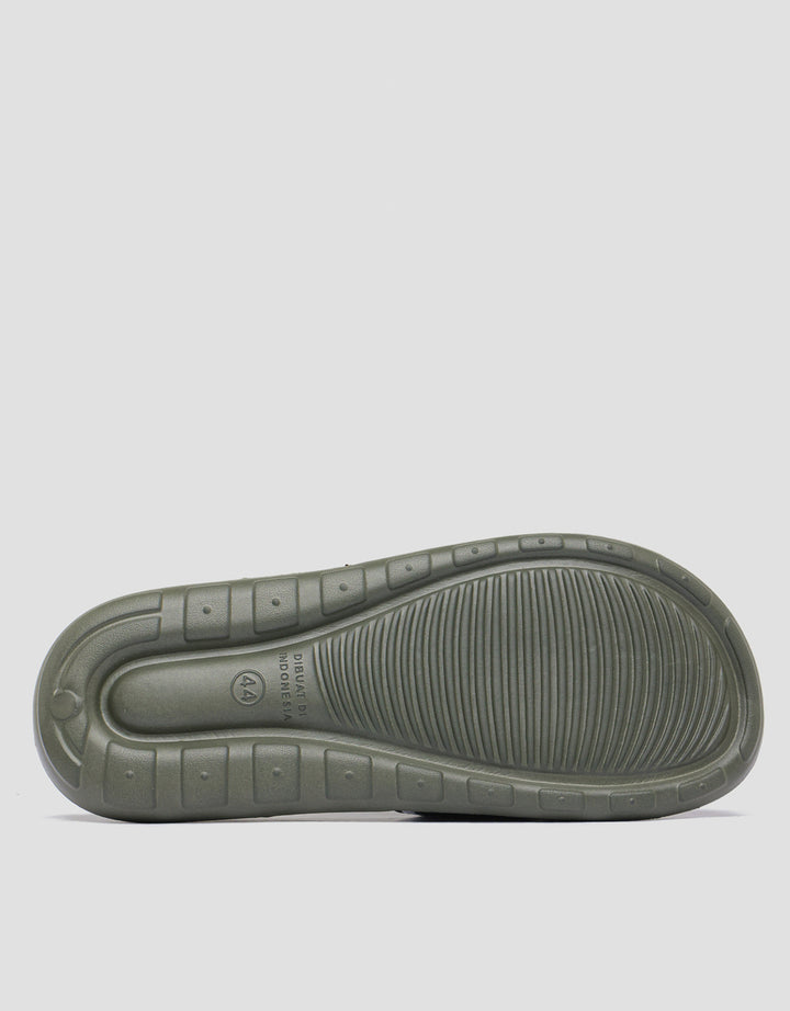 Nevada Sebastian Sandal Slipper Pria
