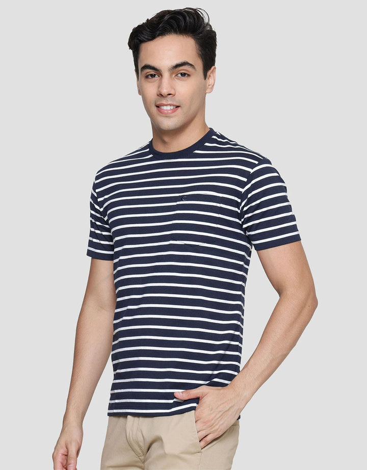 Cole Stripe Print Kaos Casual Pria