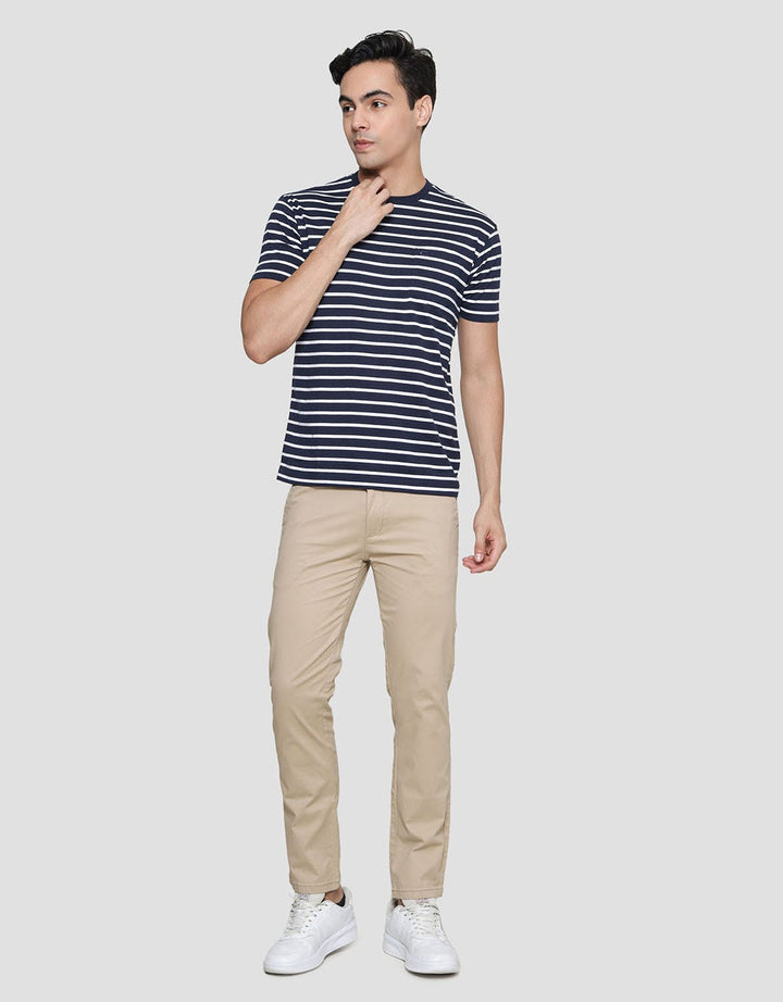 Cole Stripe Print Kaos Casual Pria