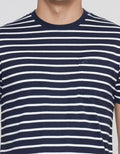 Cole Stripe Print Kaos Casual Pria