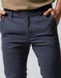 Nevada Celana Chinos Slim Fit Pria