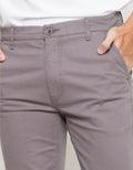 Nevada Celana Chinos Slim Fit Pria