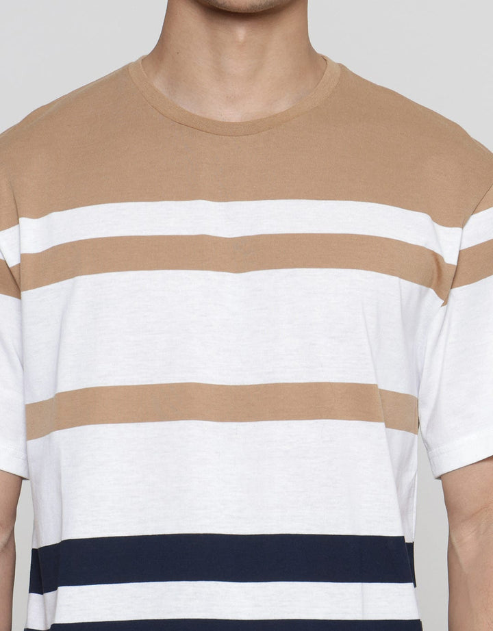 Details Stripe Color Kaos Casual Pria