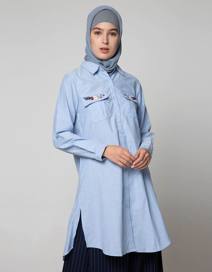 Annisa Long Sleeve Oxford Top