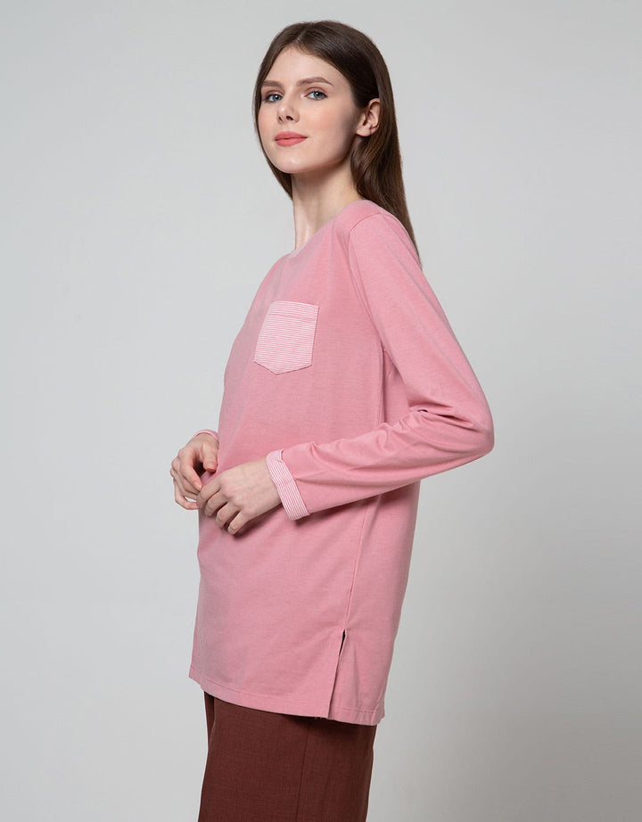 Phenomenal Plain Pocket Kaos Wanita
