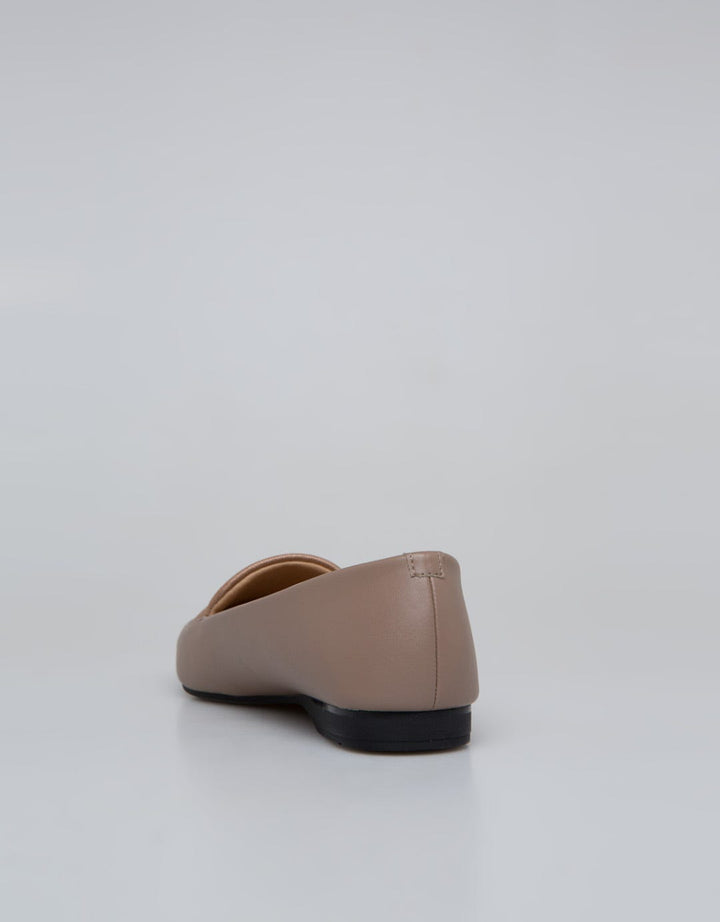 Connexion Moccasin Shoes Chic
