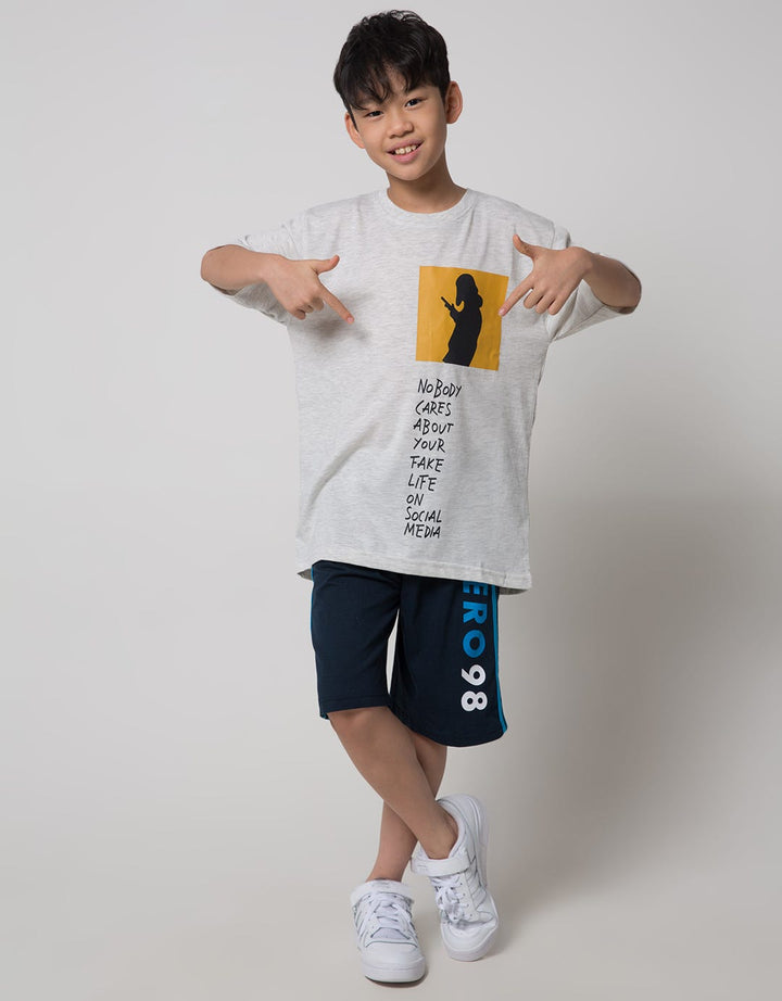 Nevada Short Sleeve T-Shirt Social Media