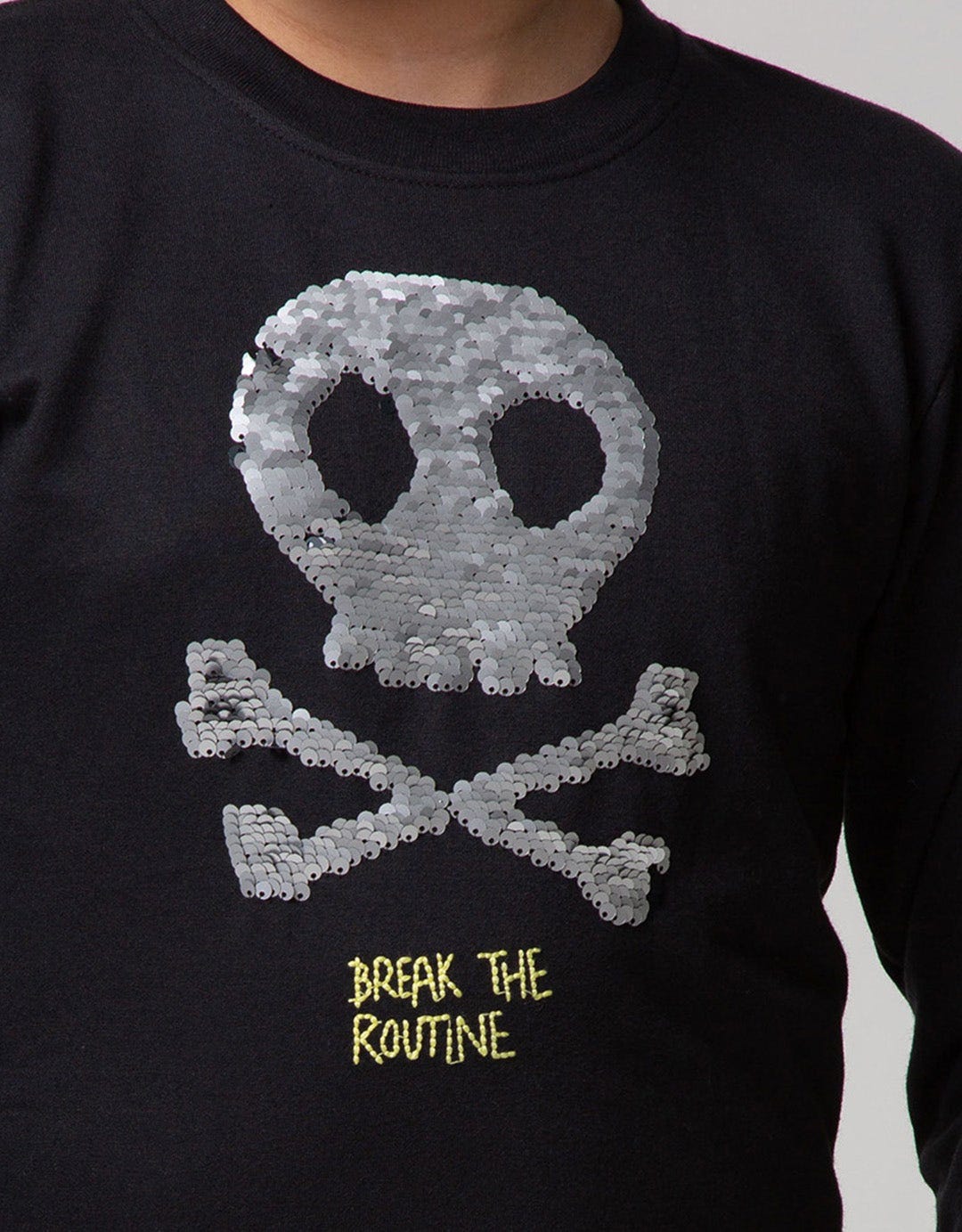 SWEATER SEQUIN SKULL