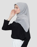 Annisa Hijab Plain Style Wanita