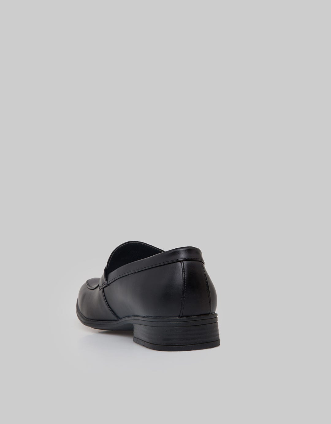 SLIP ON MEN