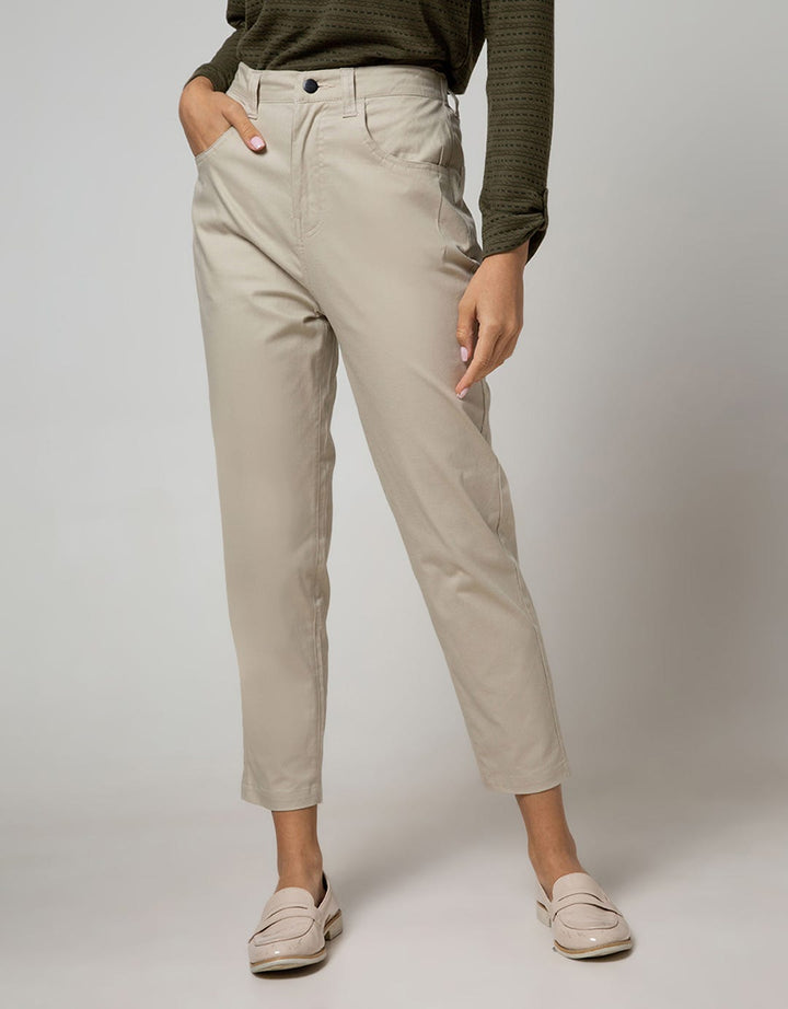 Nevada Mutli Buttons Celana Panjang Wanita