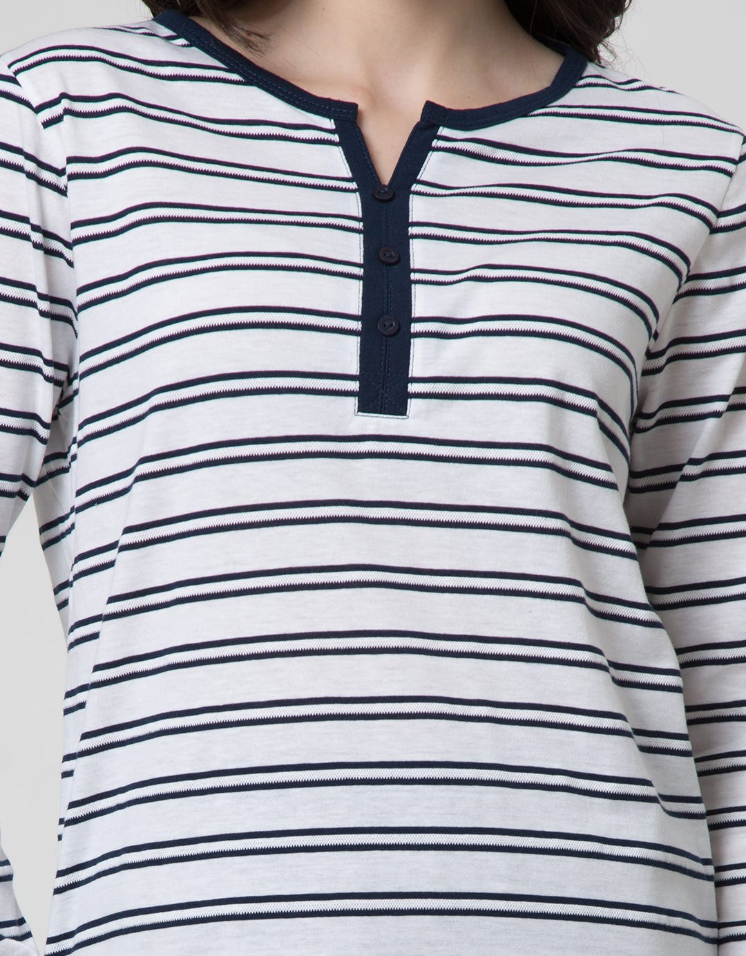 LS T-SHIRT V HENLEY