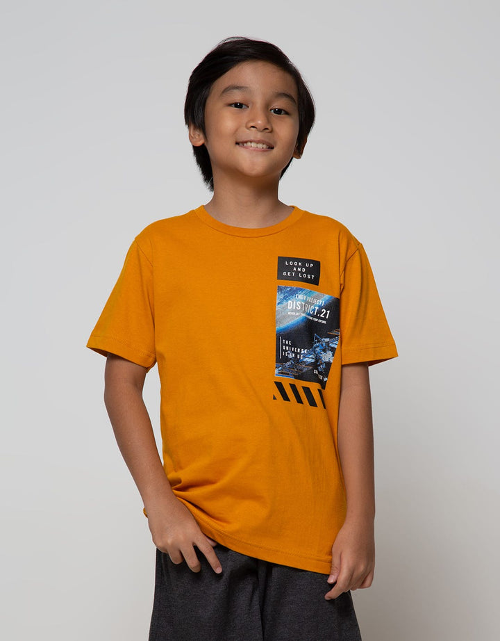 SS TSHIRT  UNIVERSE