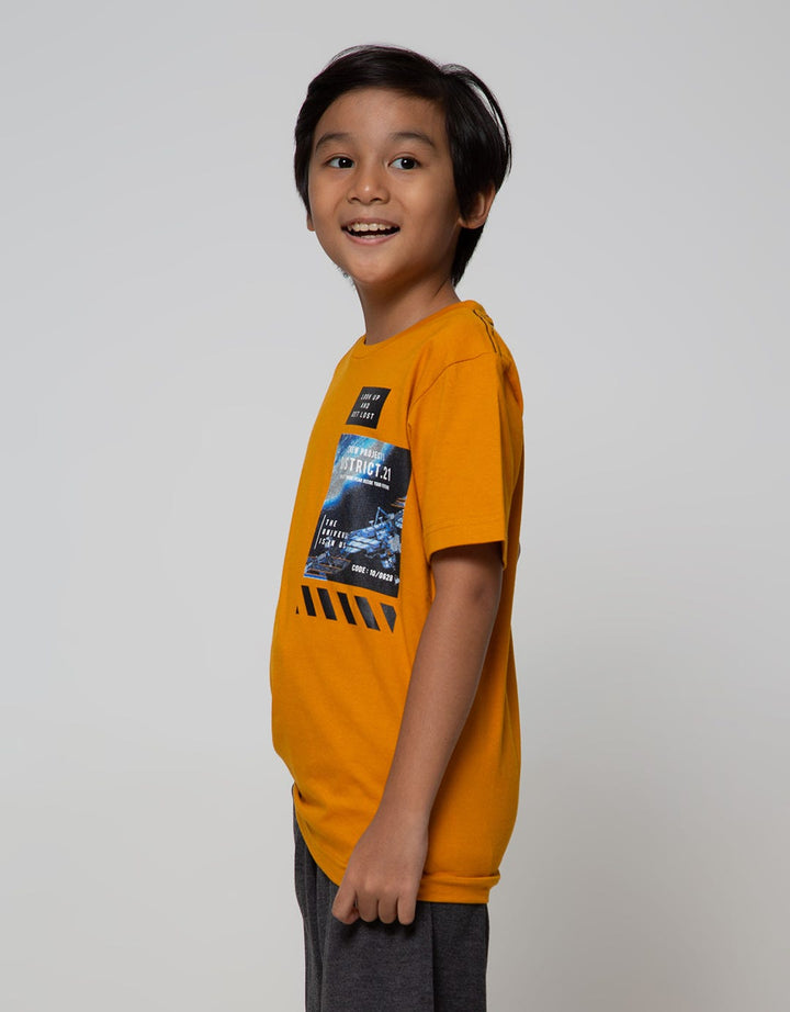 SS TSHIRT  UNIVERSE