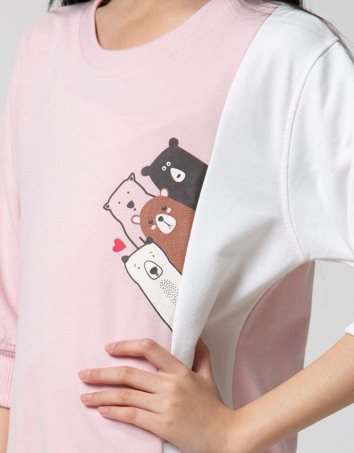 DRESS BEAR SIT ON
