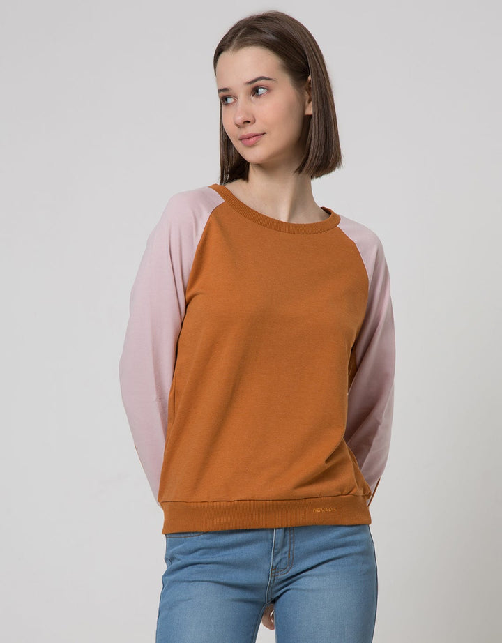 SWEATSHIRT CUT SEWN