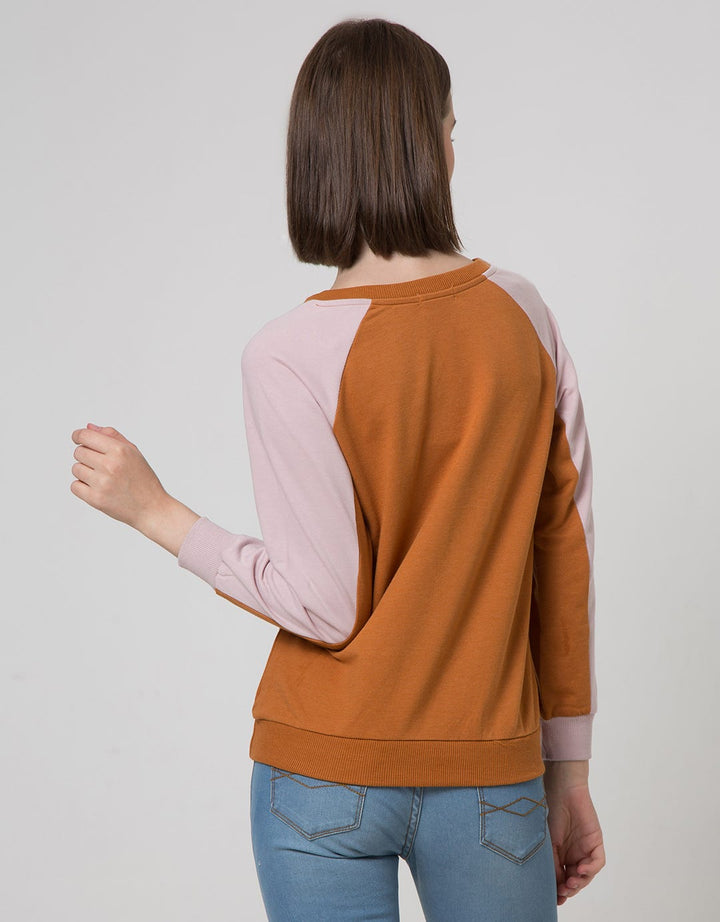 SWEATSHIRT CUT SEWN