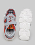 SNEAKERS SHOELACE
