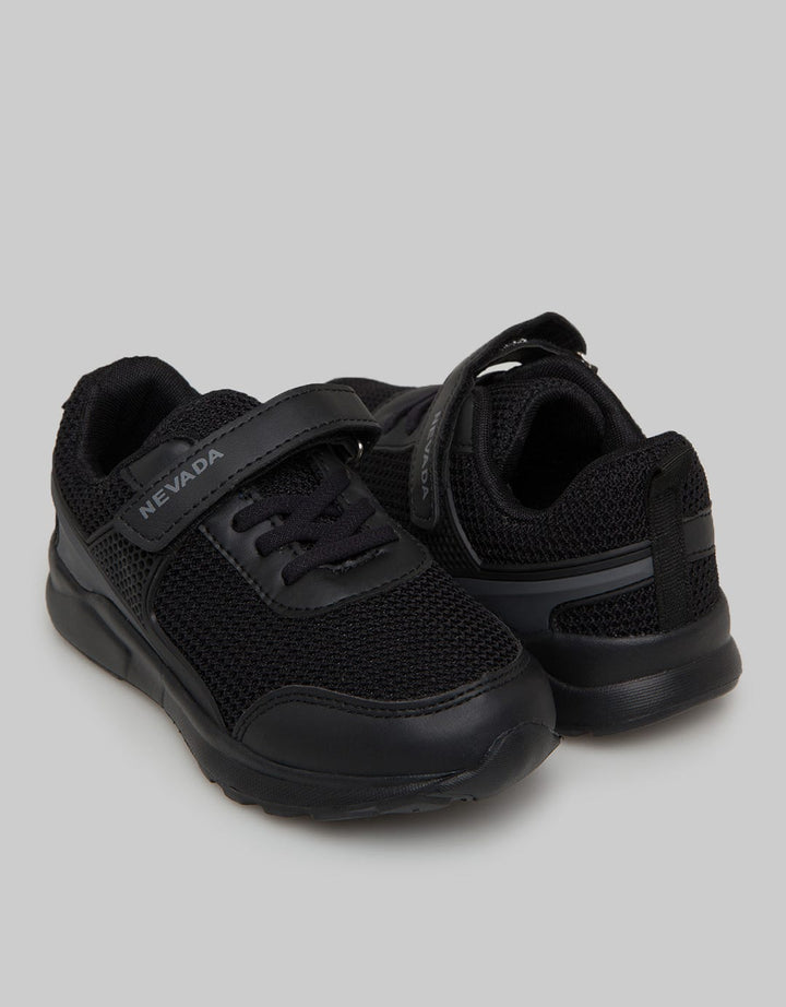 SNEAKERS SHOELACE
