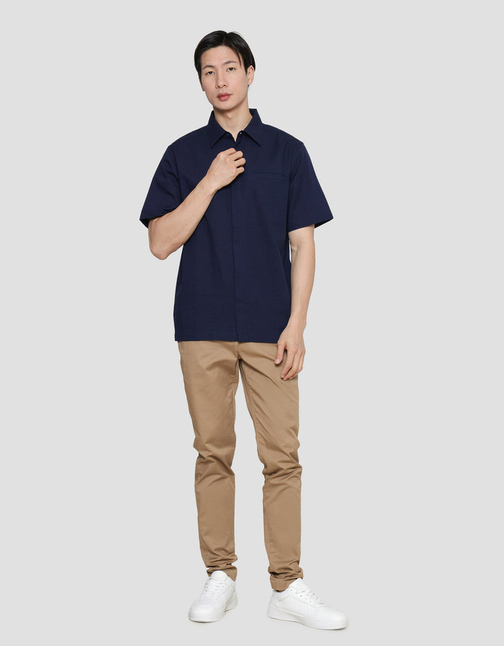 Cole Solid Sheersuckers Kemeja Pria