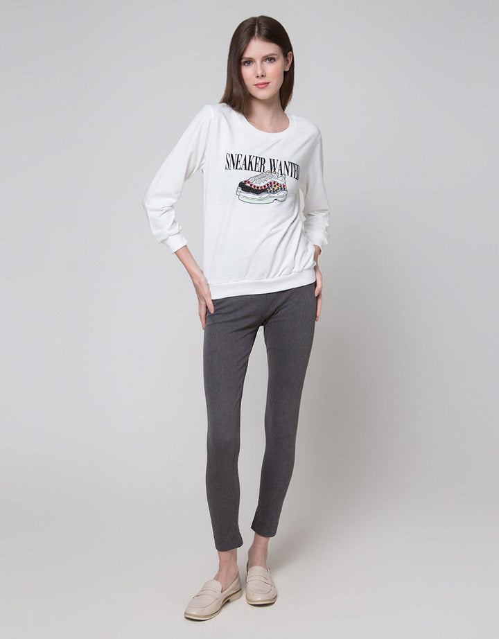 Nevada Sneaker Wanted Sweater Wanita