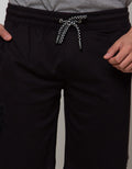 SHORT PANTS