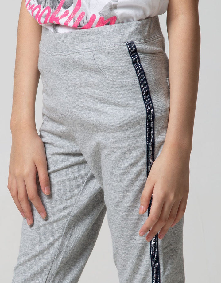 LEGGING WITH TAPE