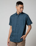 SS SHIRT PRINT LEAVE