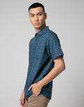 SS SHIRT PRINT LEAVE