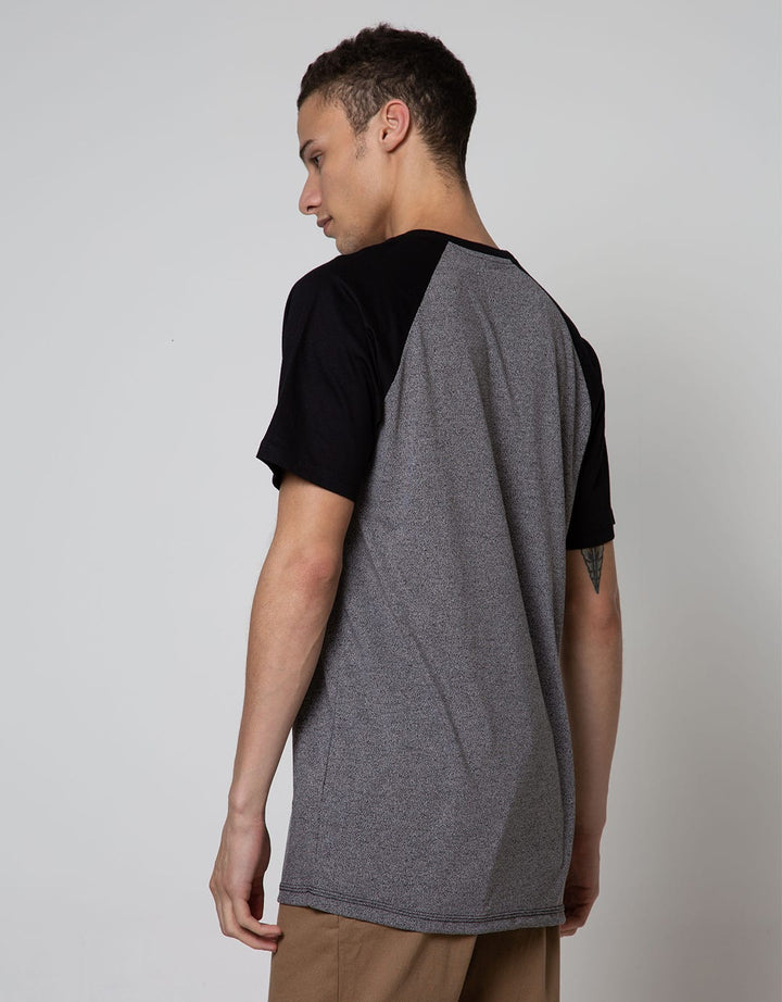 SS RAGLAN T-SHIRT