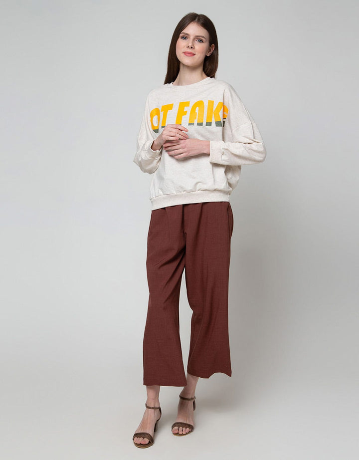 Nevada Big Font Print Sweater Wanita