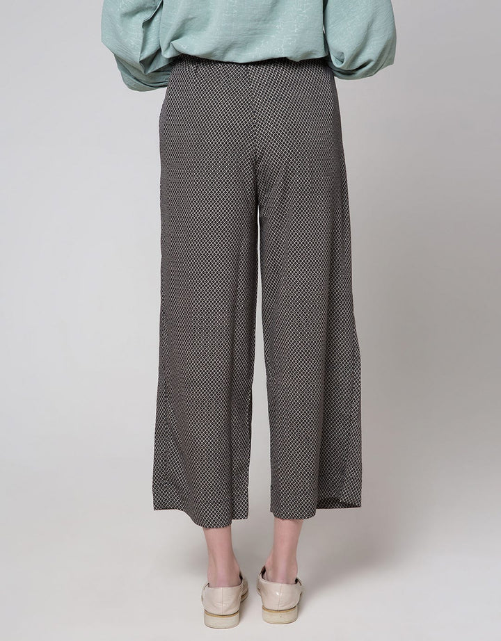 Connexion Cullot Geometri Celana Wanita