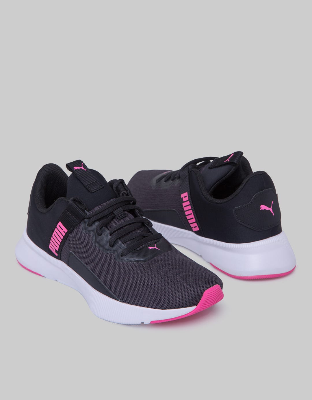 RUNNING SHOES Flyer