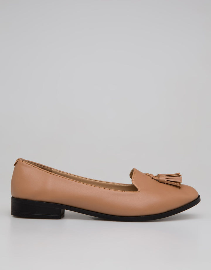 MOCCASIN SHOES