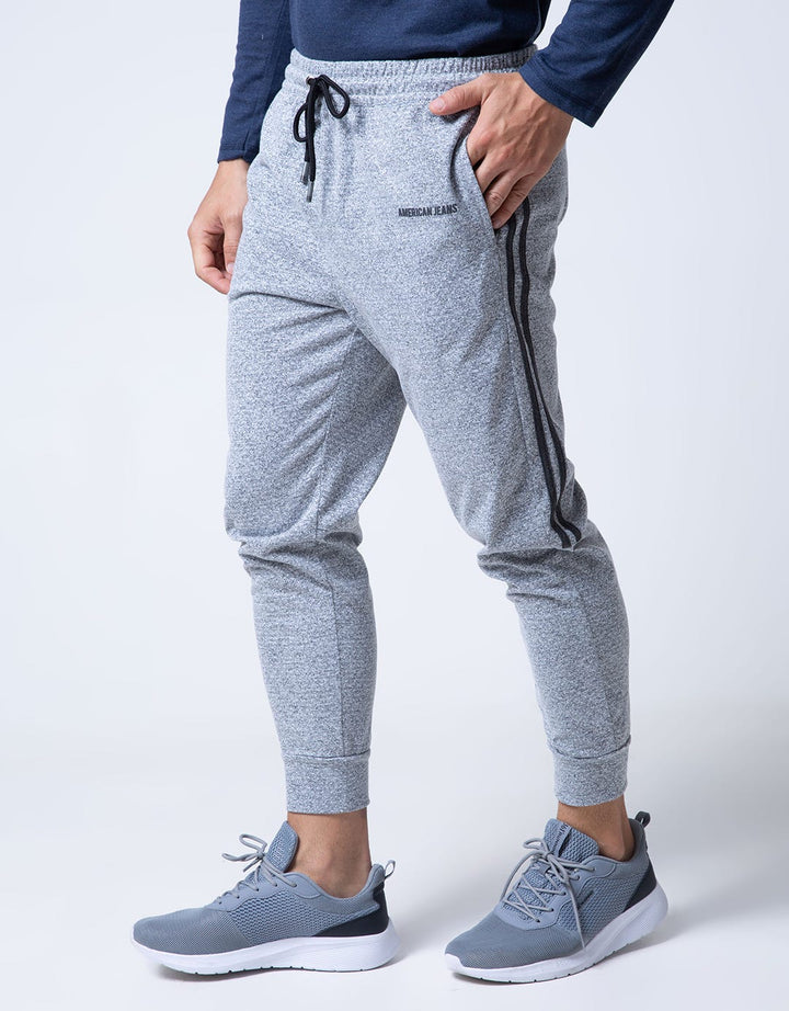 JOGGER WITH TWO STRI